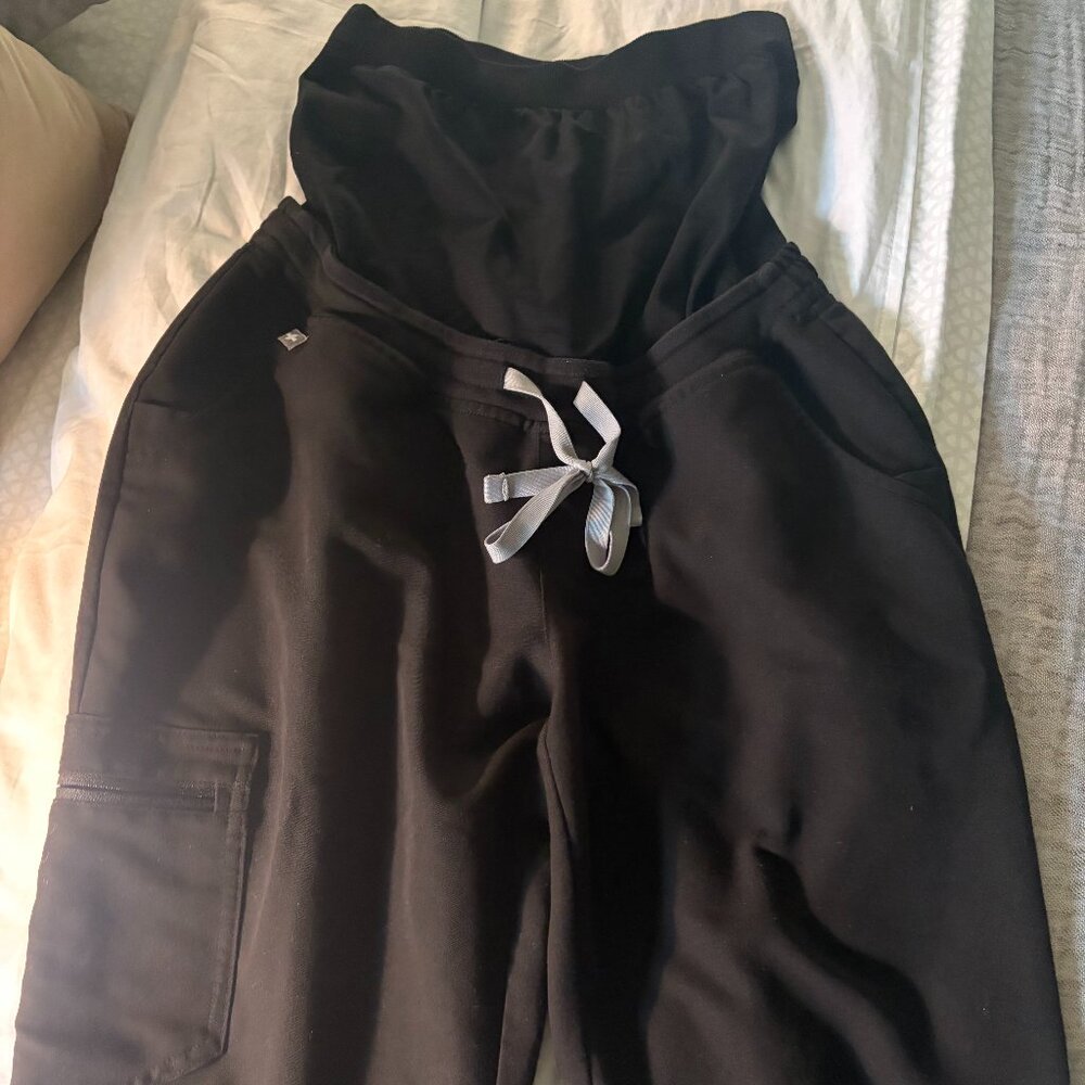 Figs Maternity Scrubs